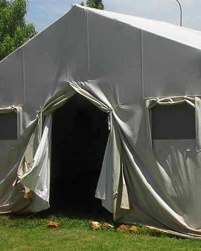 Изготавливаем солдатские палатки в Новоульяновске вместимостью <strong>до 70 человек</strong>